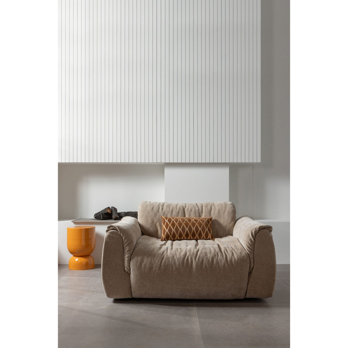 Tavolino in metallo lucido Hekla 32x47 cm