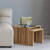 Set 2 tavolini in legno di teak Jasmijn