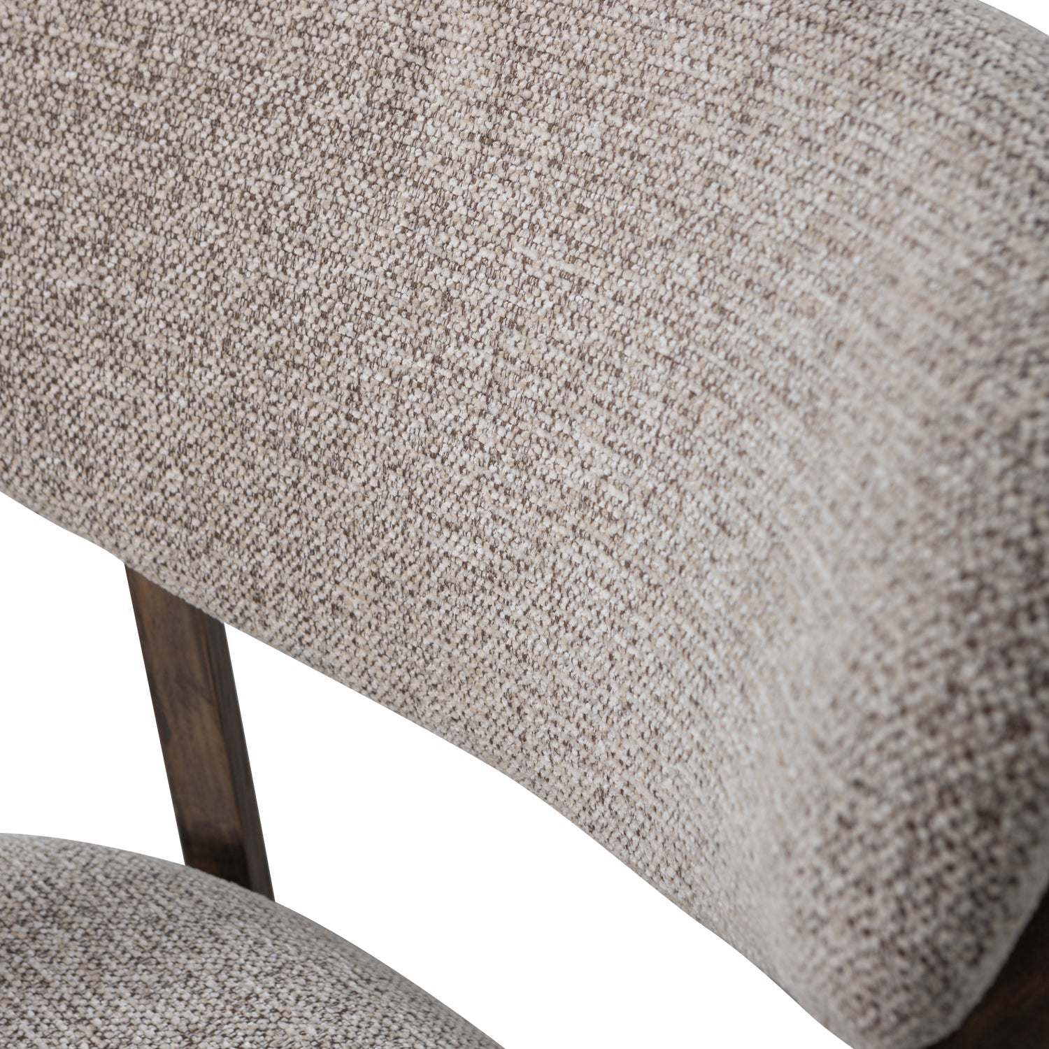 Poltrona in tessuto con braccioli Udar 68x76 cm