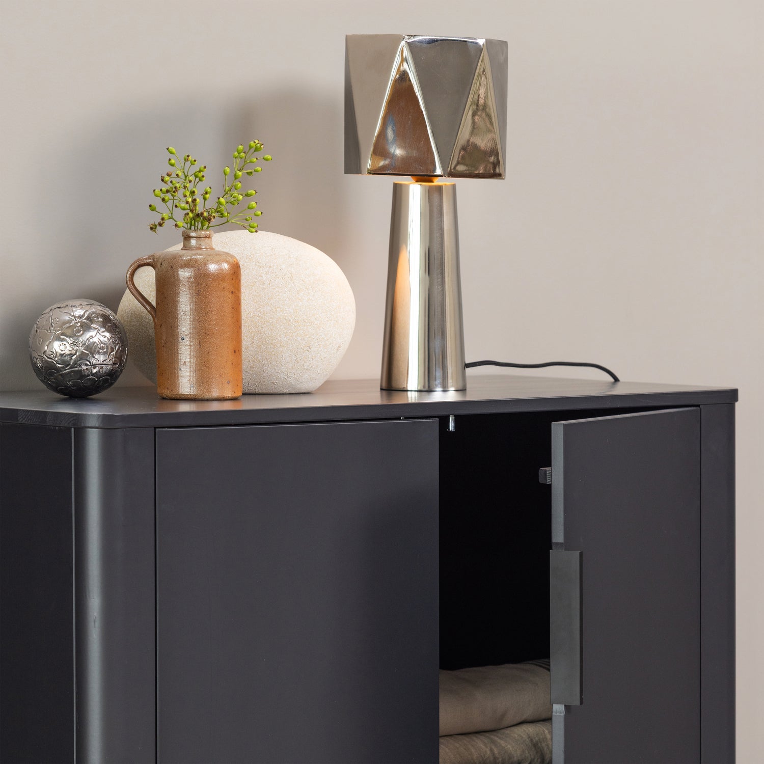 Credenza 2 ante in legno di pino Gunnar 85x135 cm