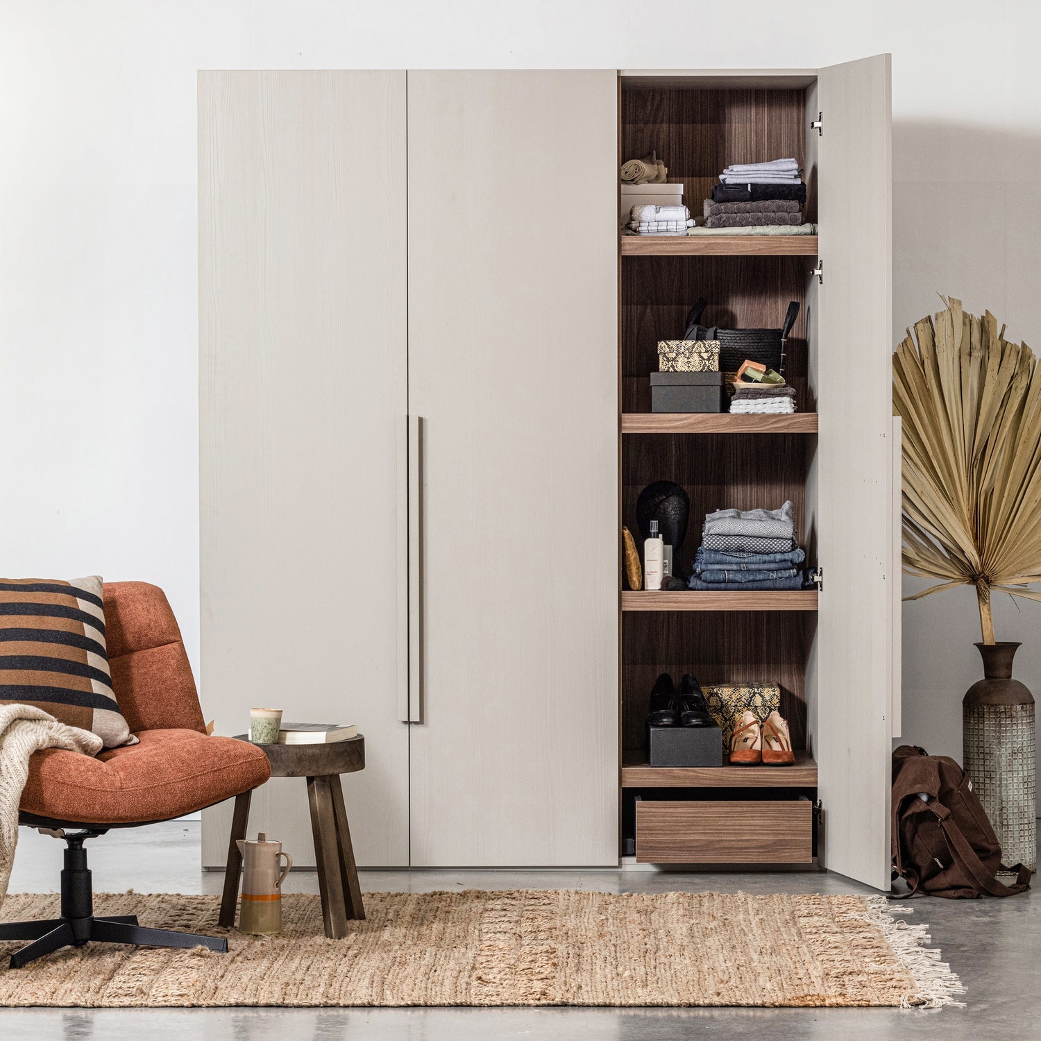 Cappottiera 3 ante 3 cassetti in legno Rens 210x165 cm