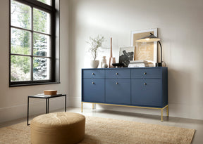 Madia con piedi in metallo 3 ante e 3 cassetti in legno laminato Canterno 154x83 cm