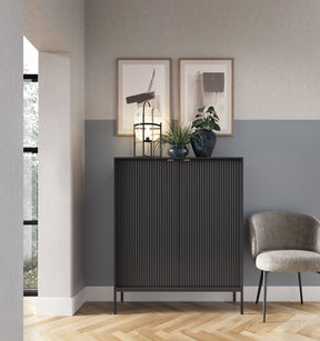 Credenza con piedi in metallo 2 ante in legno laminato Miseno 104x125 cm