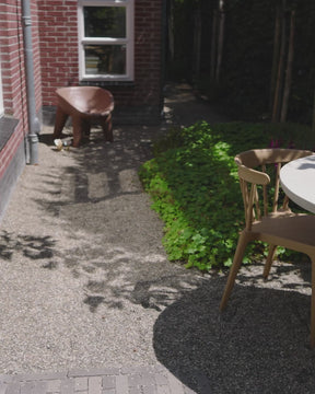 Tavolo da esterno in cemento rinforzato con fibre Fjord 100x76