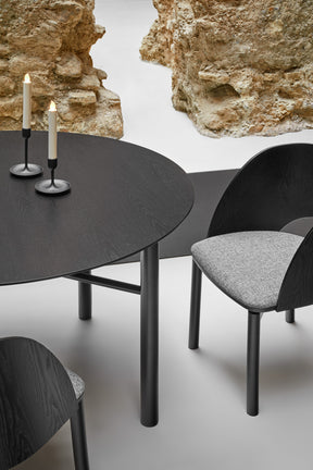 Set 2 sedie in frassino nero Dam 50x78 h45 cm