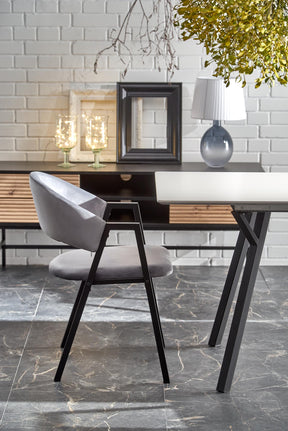 Tavolo allungabile in legno MDF laccato grigio chiaro e gambe in acciaio nero Balrog 140x80 cm - allungabile fino a 180 cm