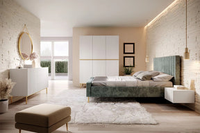 Madia 2 ante 3 cassetti centrali con piede in metallo oro Nicole 150x45 cm