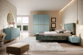 Madia 2 ante 3 cassetti centrali con piede in metallo oro Nicole 150x45 cm