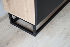 Mobile TV 2 ante a ribalta in legno laminato con piede in metallo Loftia 160x37 cm